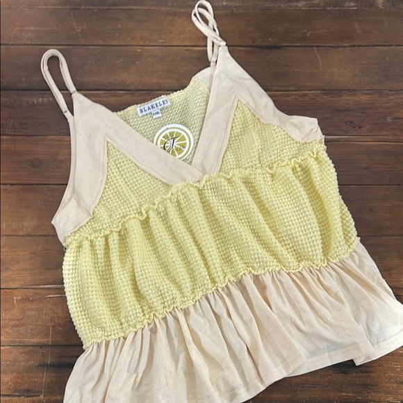 Blakeley mixed media Yellow Tank Top - Picture 3 of 6
